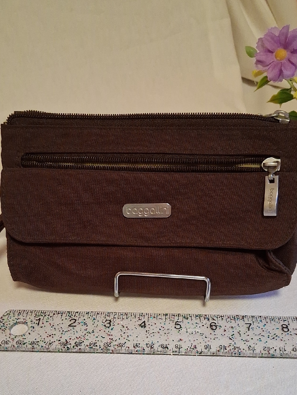 Baggallini Brown Wristlet Pouch